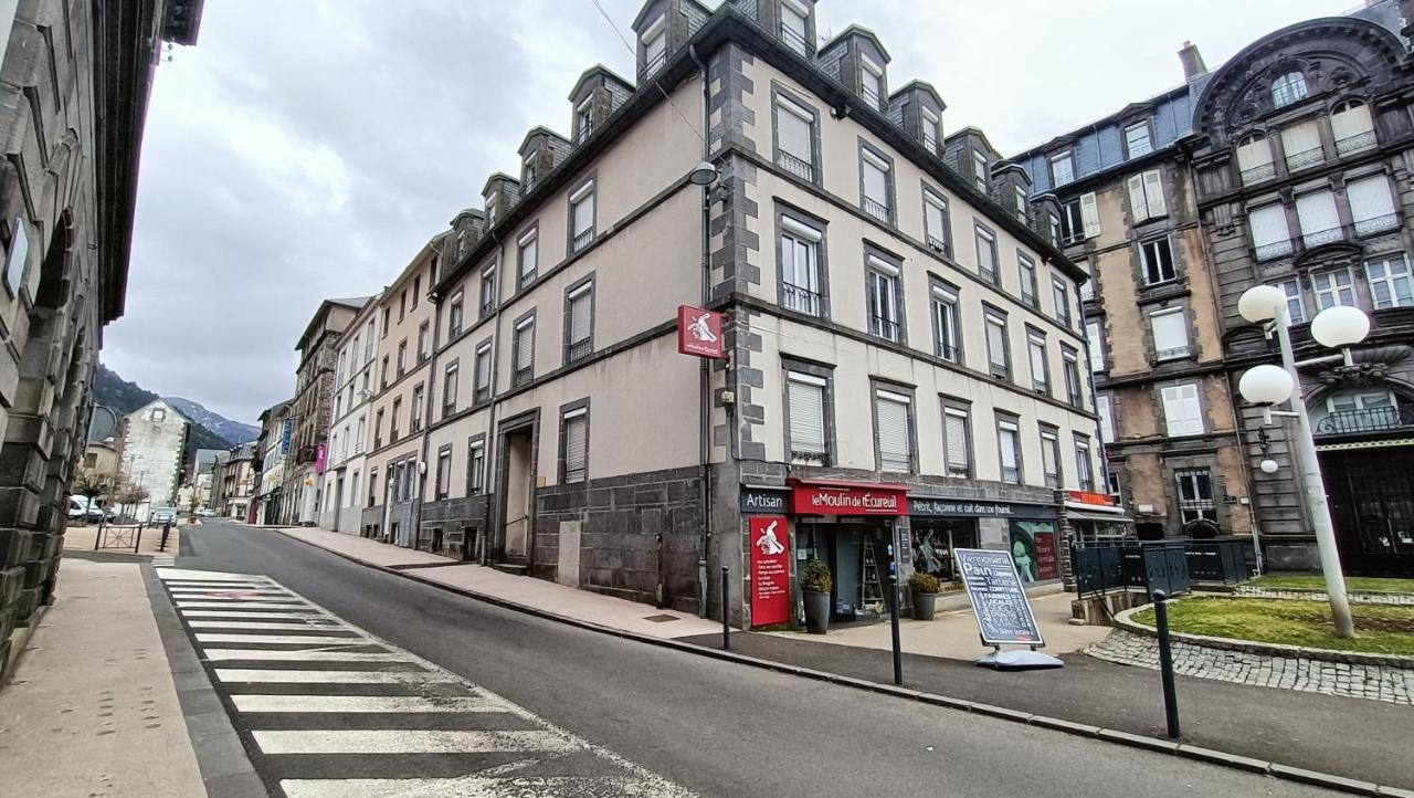 Studio Classe 4 Personnes Face Aux Thermes, Avec Coin Nuit Le Mont-Dore Extérieur photo