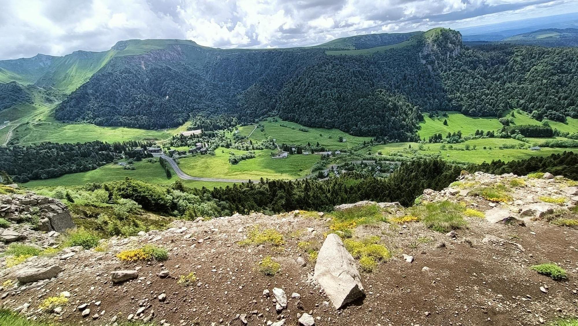 Studio Classe 4 Personnes Face Aux Thermes, Avec Coin Nuit Le Mont-Dore Extérieur photo
